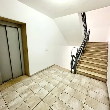 Apartamento Apartament Tirana
